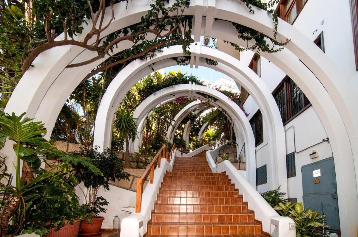 Cozy Apartment Close To Fanabe Beach, Tenerife Costa Adeje  Exteriör bild